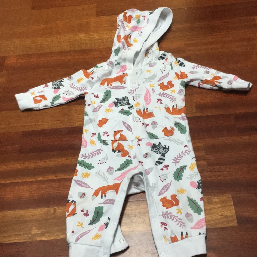 2/$10 old navy fox outfit